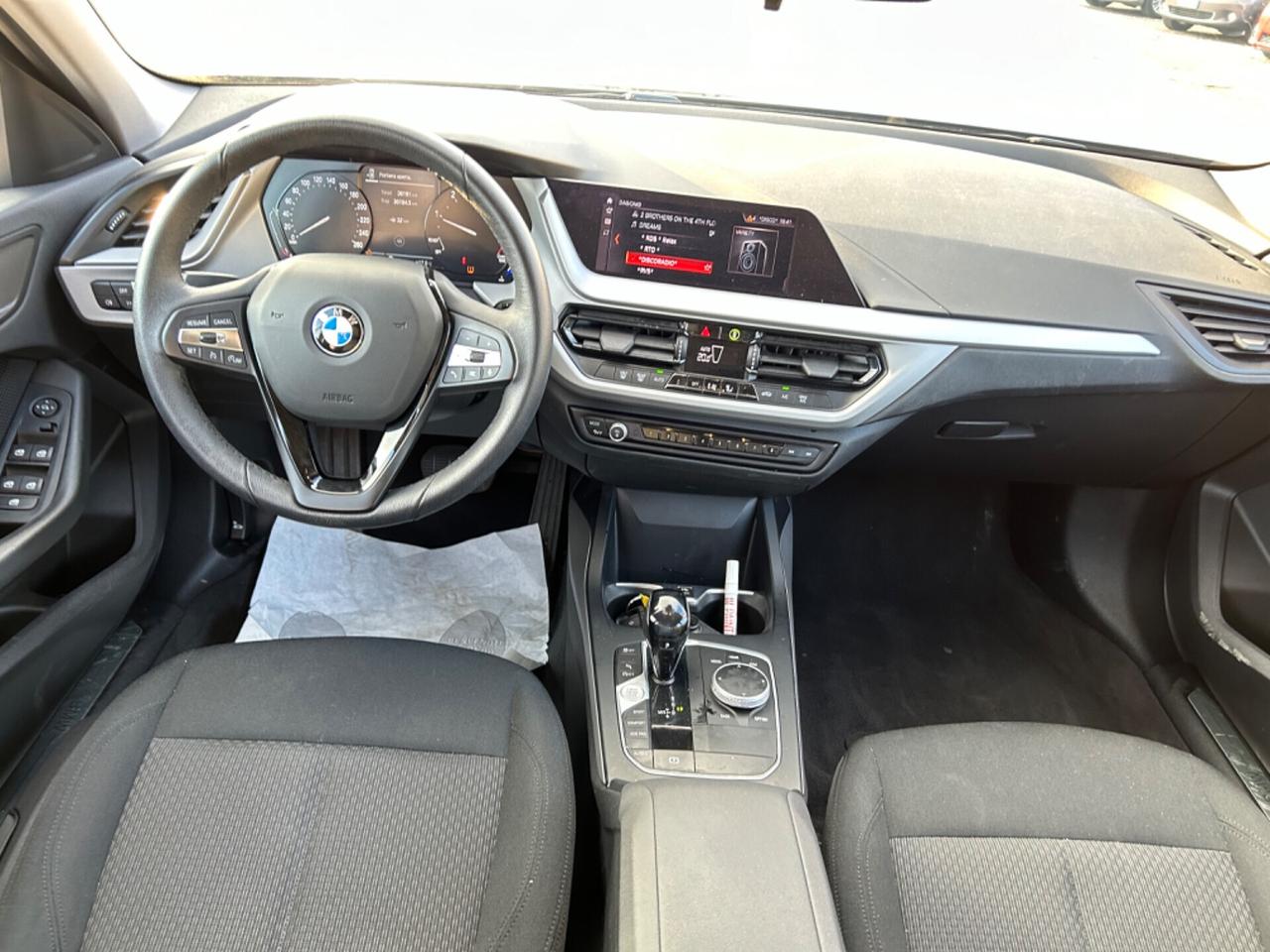 Bmw 116d 5p. Business Advantage LEGGI BENE