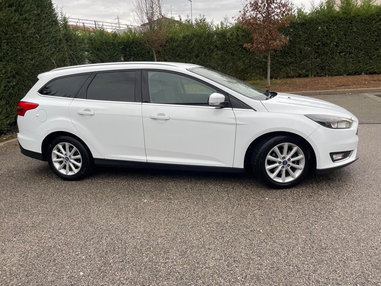 Ford Focus 1.5 TDCi Titanium garanzia 12 mesi