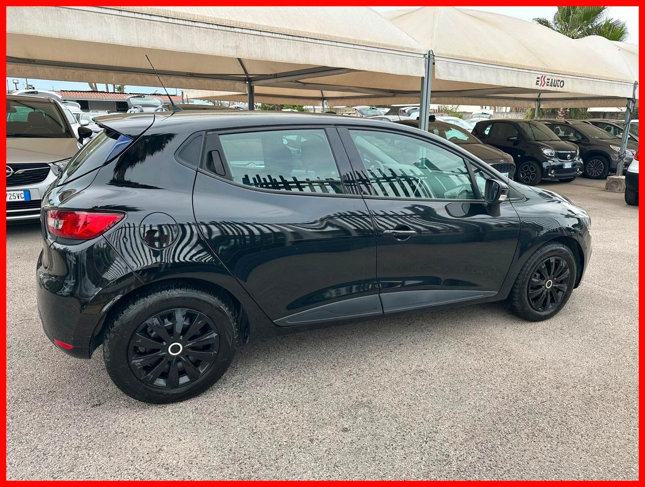 Renault Clio 1.2 75CV 5 porte Zen