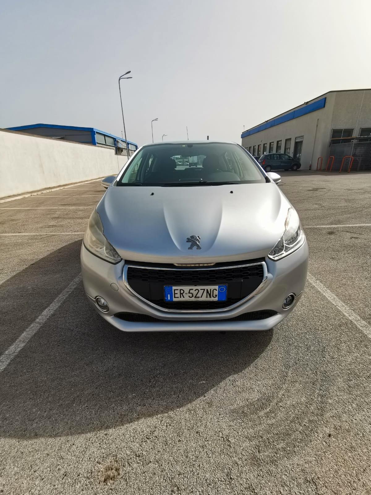 Peugeot 208 1.4 HDi 68 CV 5P. Active SUPERPREZZO