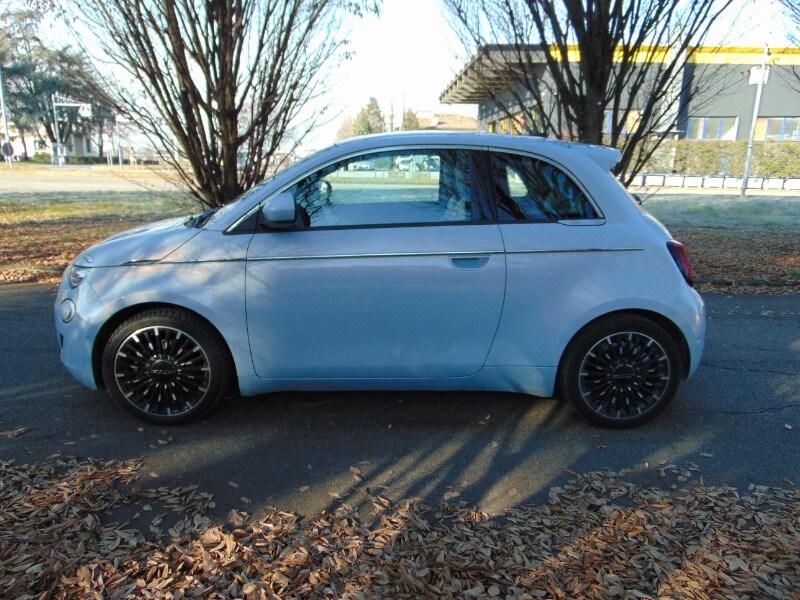 FIAT 500 (2020-->) 500e Berlina 42 kWh La Prima
