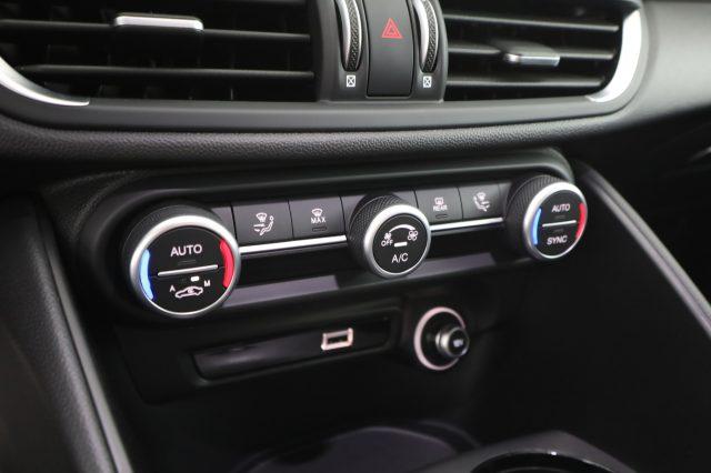 ALFA ROMEO Giulia Giulia 2.2 Turbodiesel 190 CV AT8 Sprint
