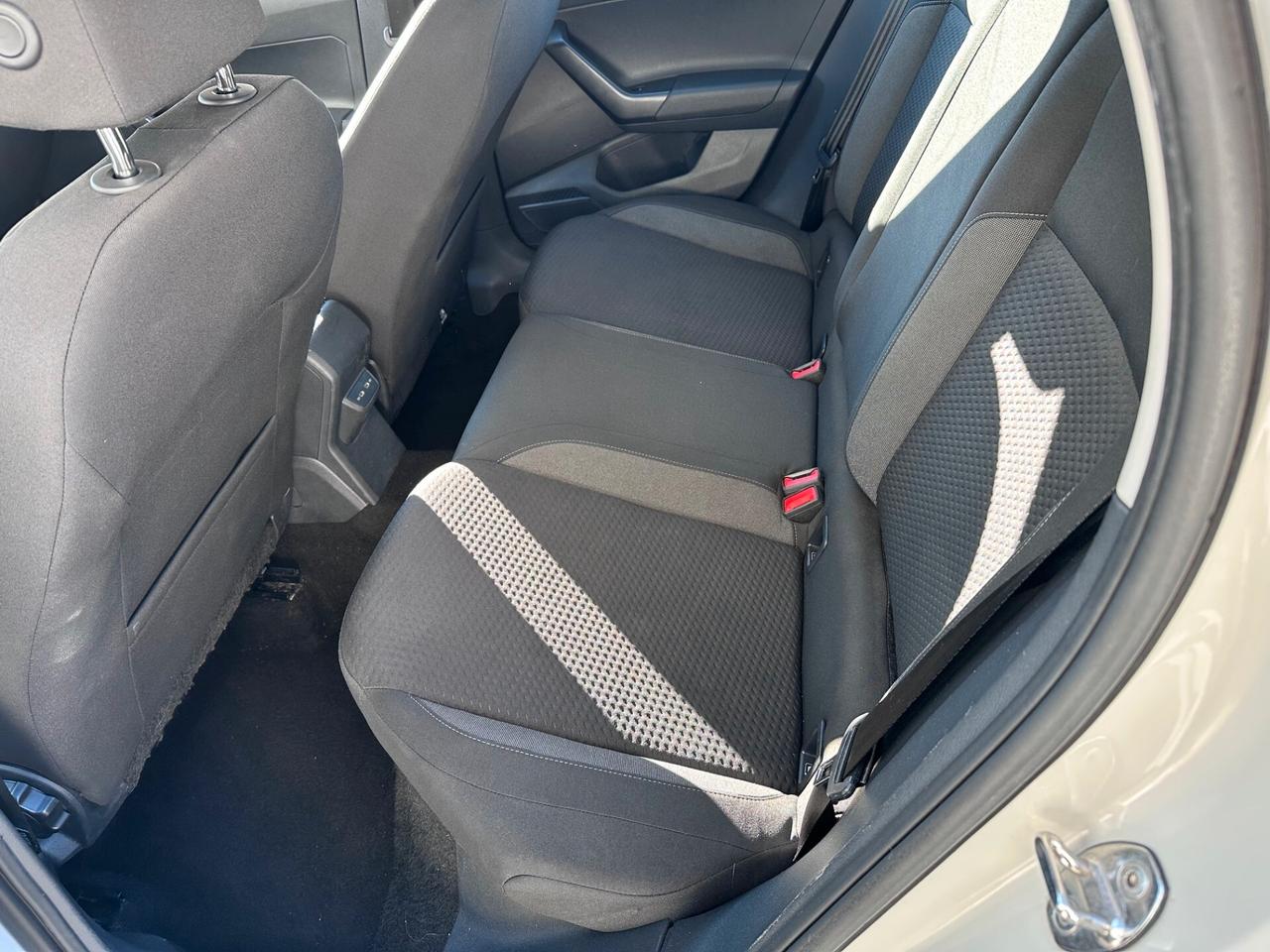 Volkswagen Taigo 1.0 TSI 110 CV DSG Life*EURO6*NEOPATENTATI