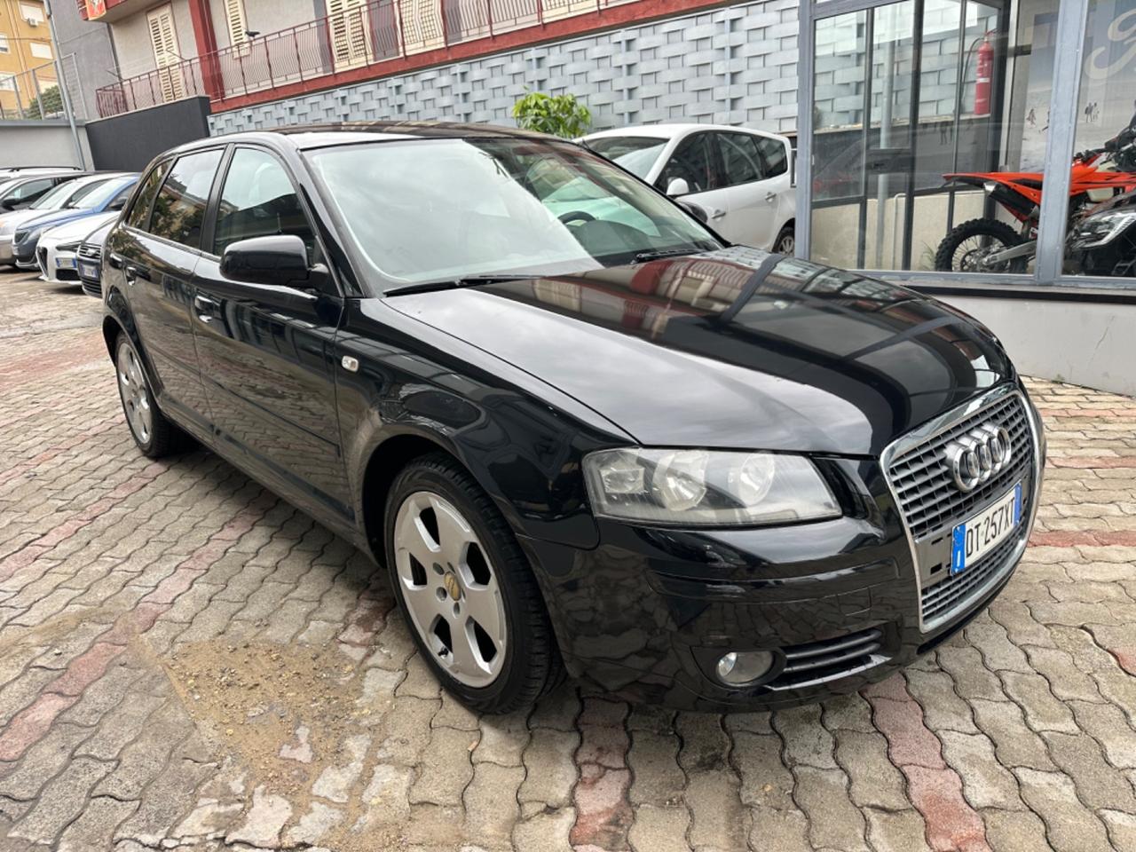 Audi A3 SPB 1.9 TDI F.AP. Ambiente Gancio traino