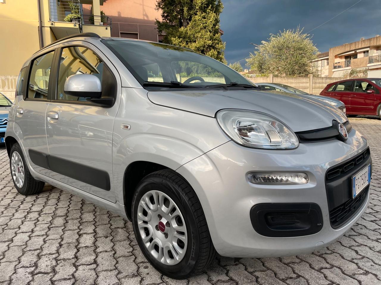 Fiat Panda 1.2 Lounge 69cv E6 IDONEA NEOPATENTATI