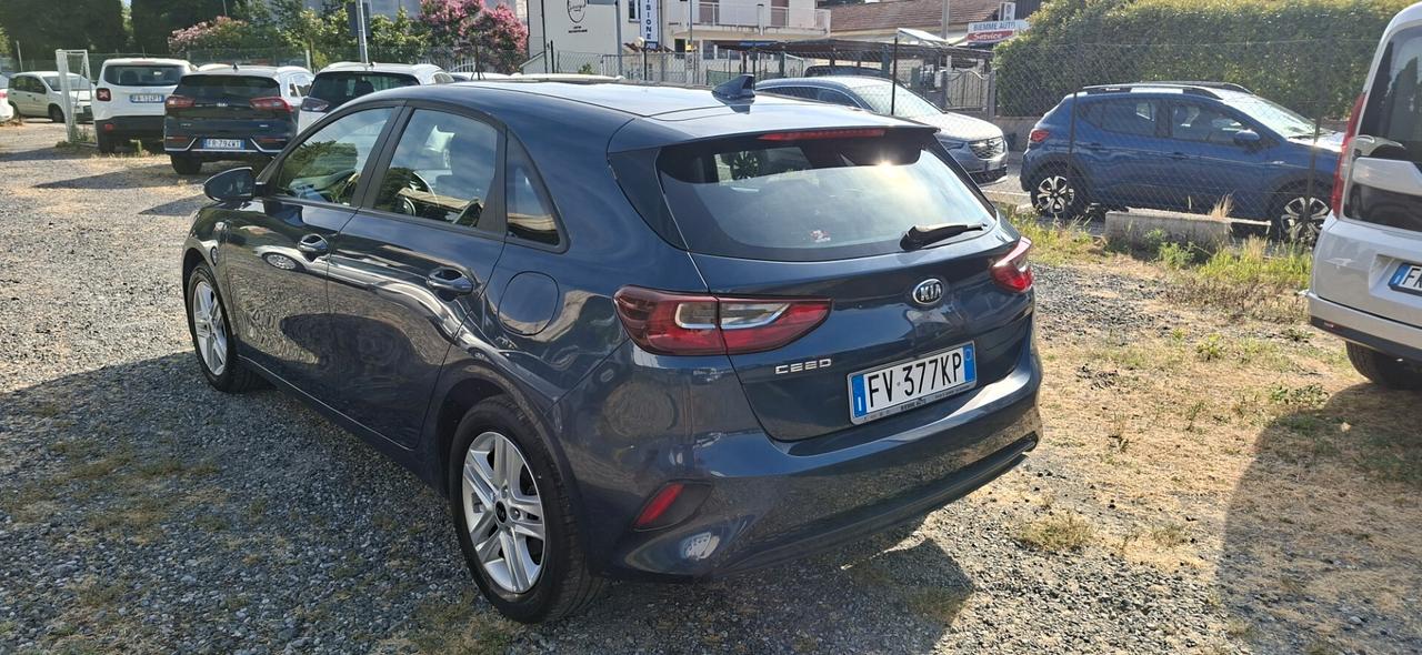 Kia Ceed 1.4 MPi 5p. Business Class