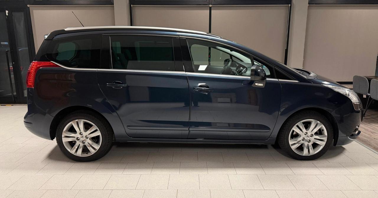 Peugeot 5008 2.0 HDi 150CV Allure 7 posti