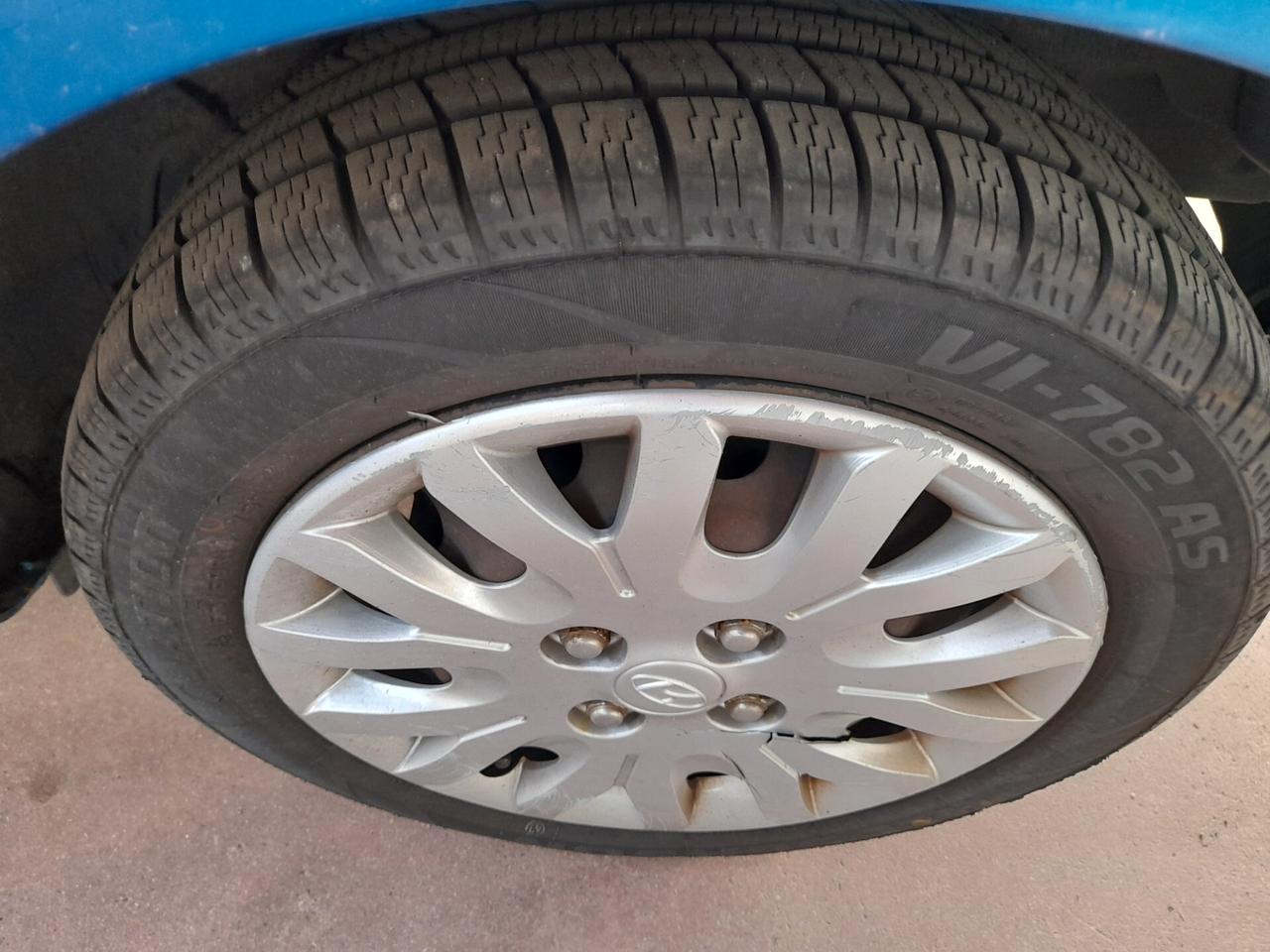 Hyundai i10 1.1 12V BlueDrive GPL Active