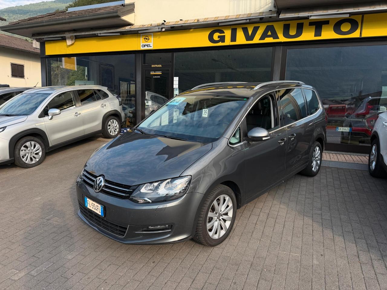 Volkswagen Sharan II 2017 2.0 tdi Executive 4motion 184cv dsg gancio traino