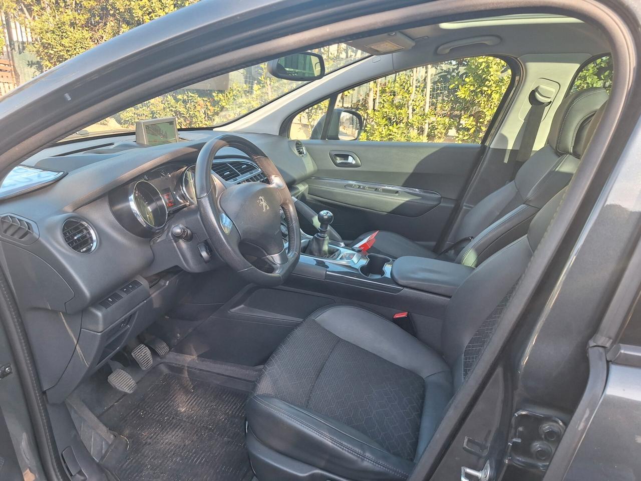 Peugeot 3008 BlueHDi 120 Allure TETTO NAVI