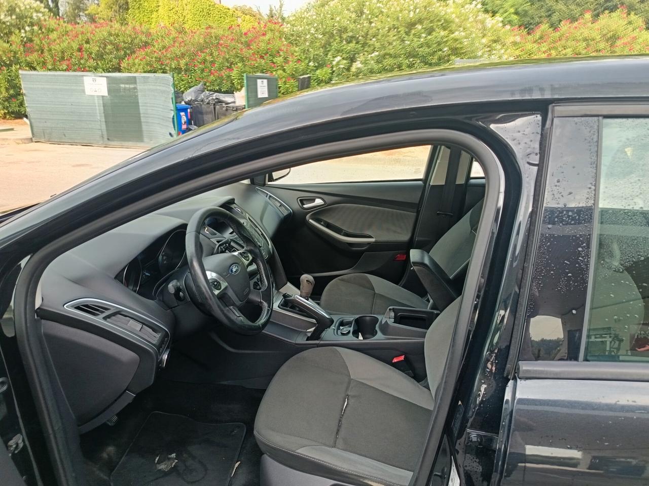 Ford Focus 1.6 TDCi 115 CV 2012 ok neo patente