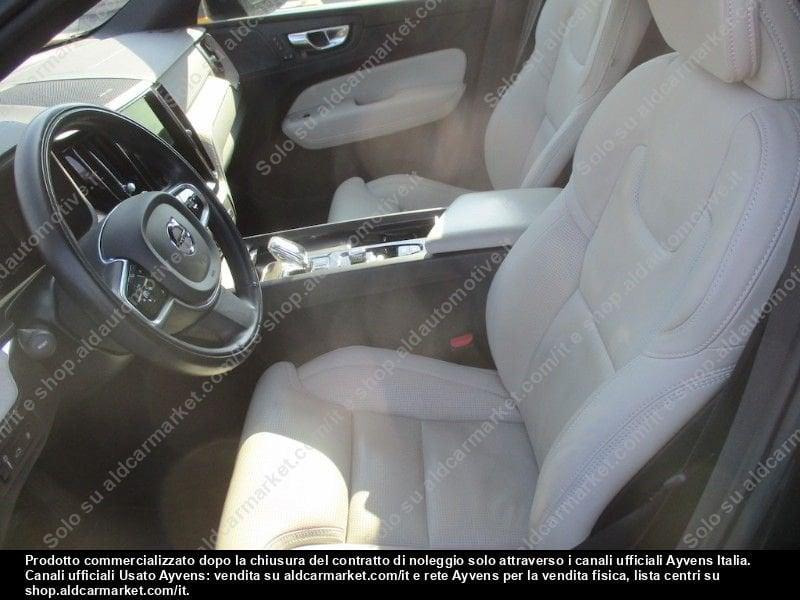 Volvo XC60 T6 Plug-In AWD Recharge Inscription