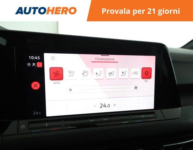 VOLKSWAGEN Golf 1.5 eTSI 150 CV EVO ACT DSG R-Line