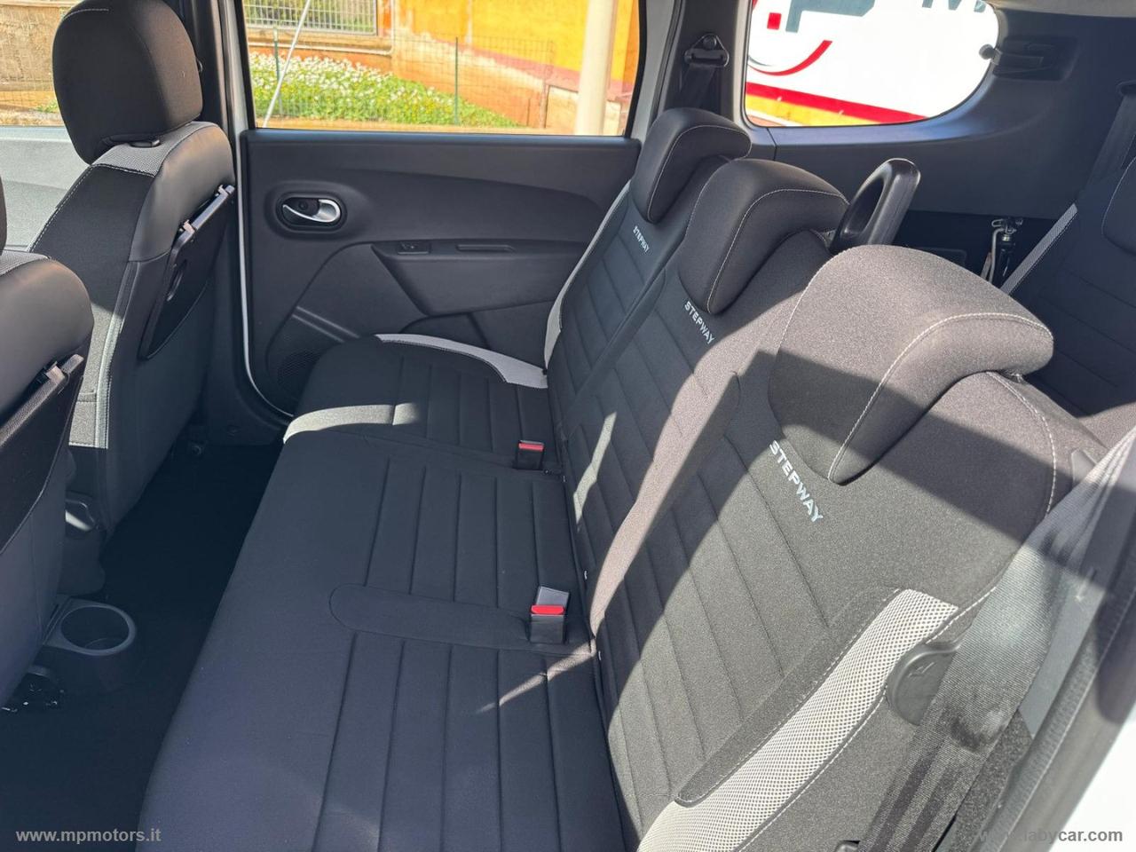 DACIA LODGY STEPWAY 1.5dCi 115CV 7 POSTI