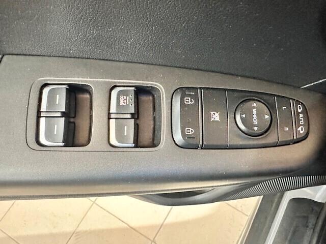 Kia Sportage 1.6 CRDI 136 CV 2WD Mild Hybrid Business Class