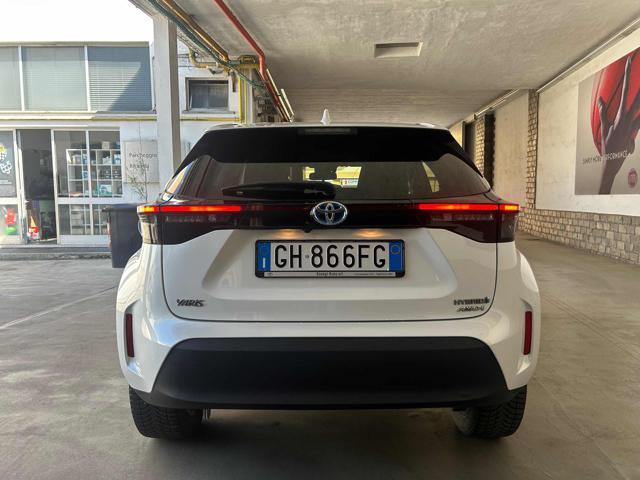 TOYOTA Yaris Cross 1.5 Hybrid 5p. E-CVT AWD-i Lounge