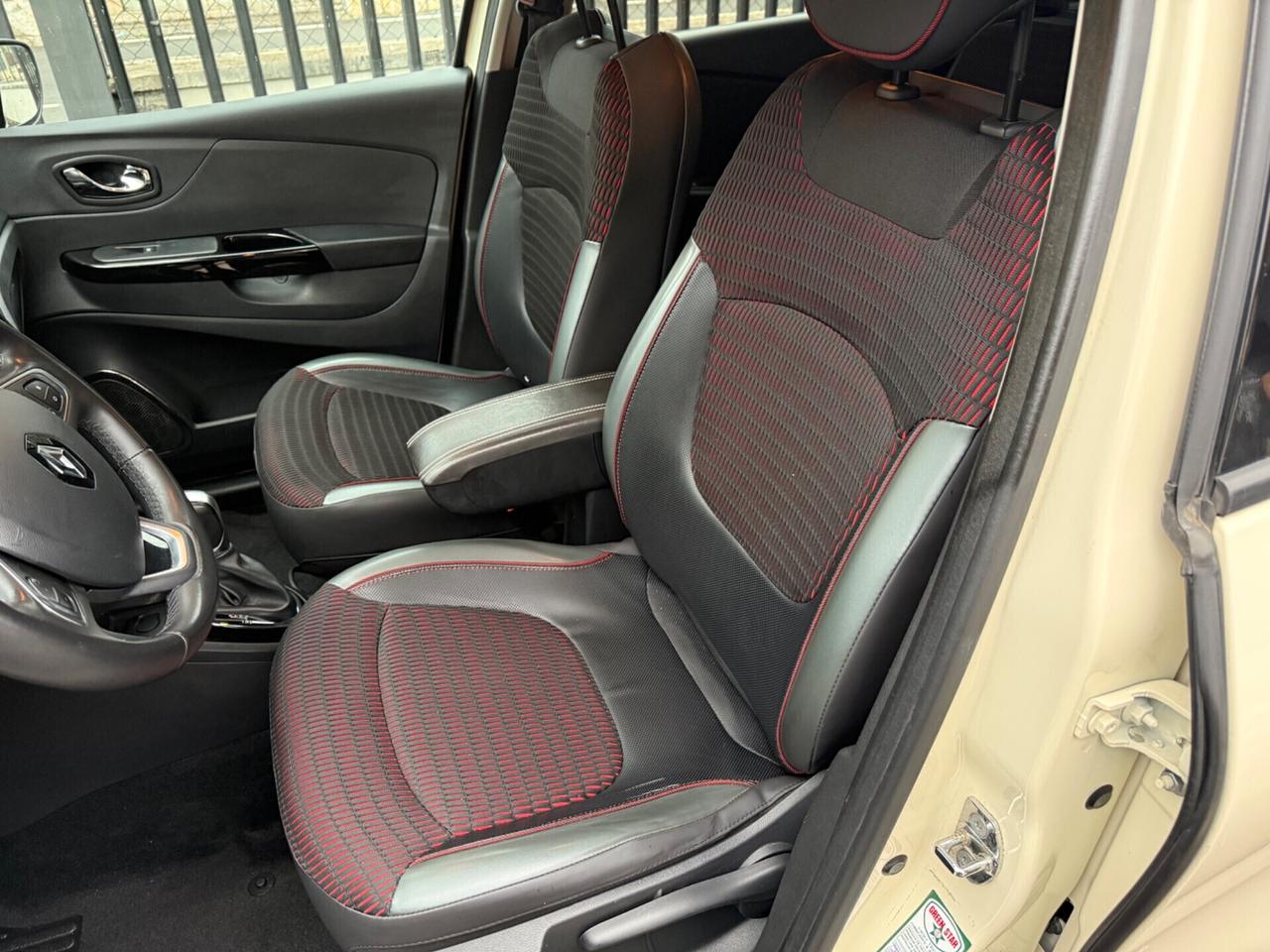 Renault Captur 1.5 dCi 90 CV EDC automatica