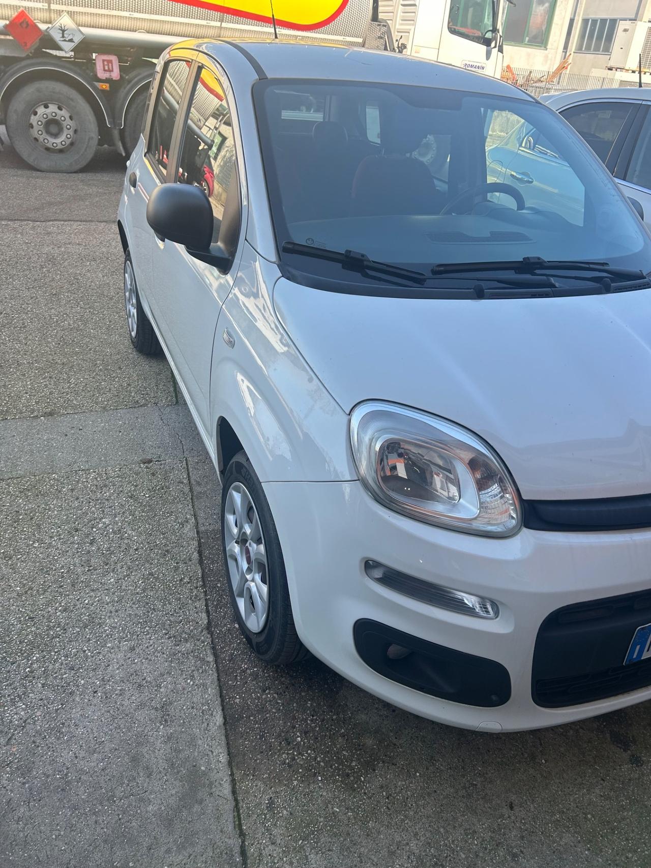 Fiat Panda 0.9 TwinAir Turbo Natural Power Lounge