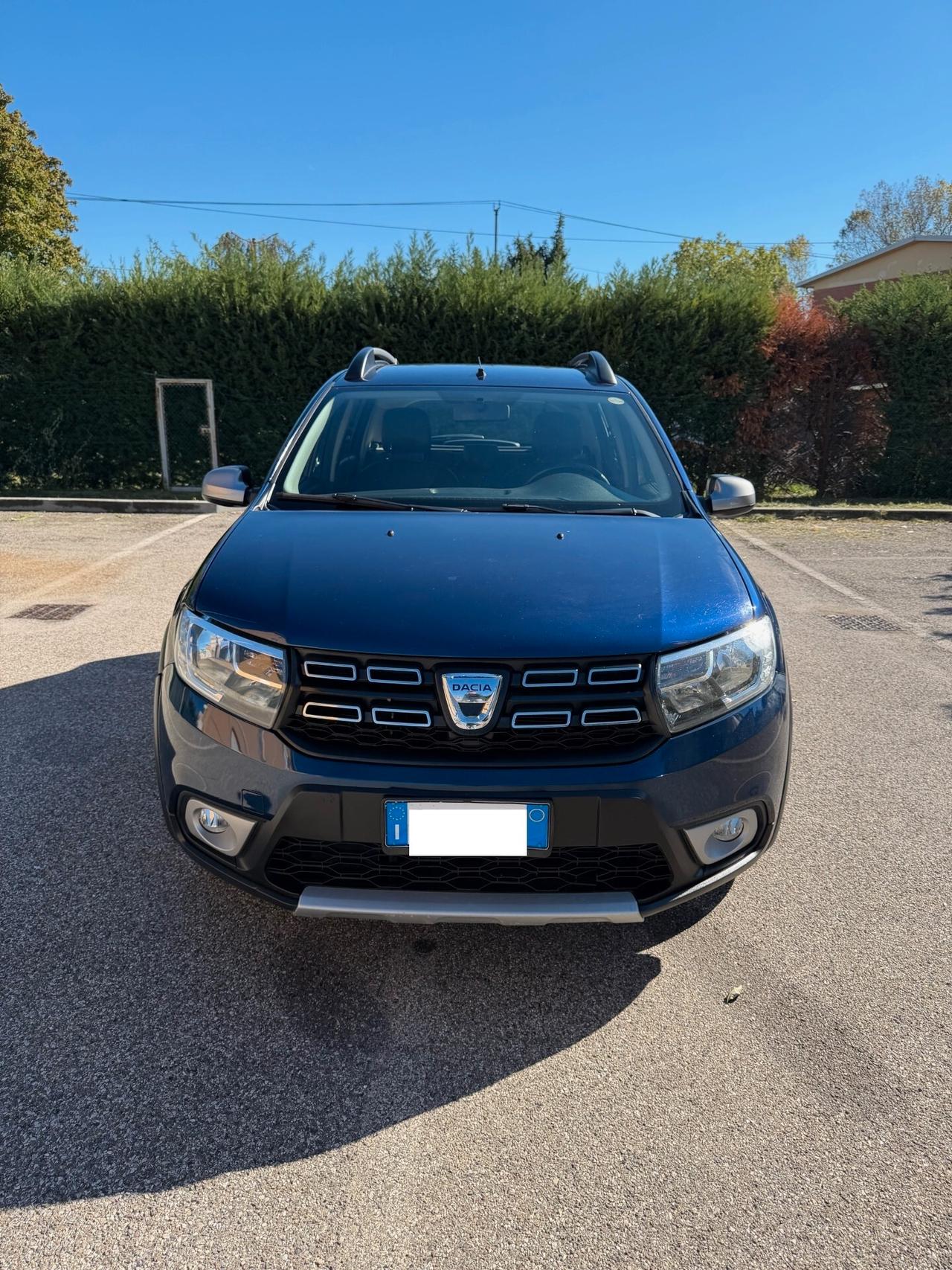 Dacia Sandero Stepway 0.9 tce - NEOP. - 12 MESI DI GARANZIA -