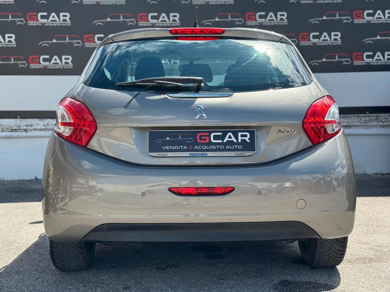 Peugeot 208 1.4 HDi 68 CV 5 porte Allure