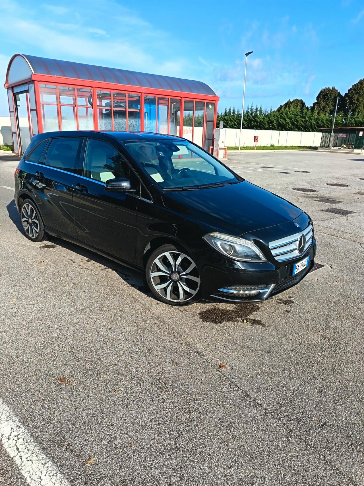 Mercedes-benz B 180 CDI BlueEFFICIENCY Executive