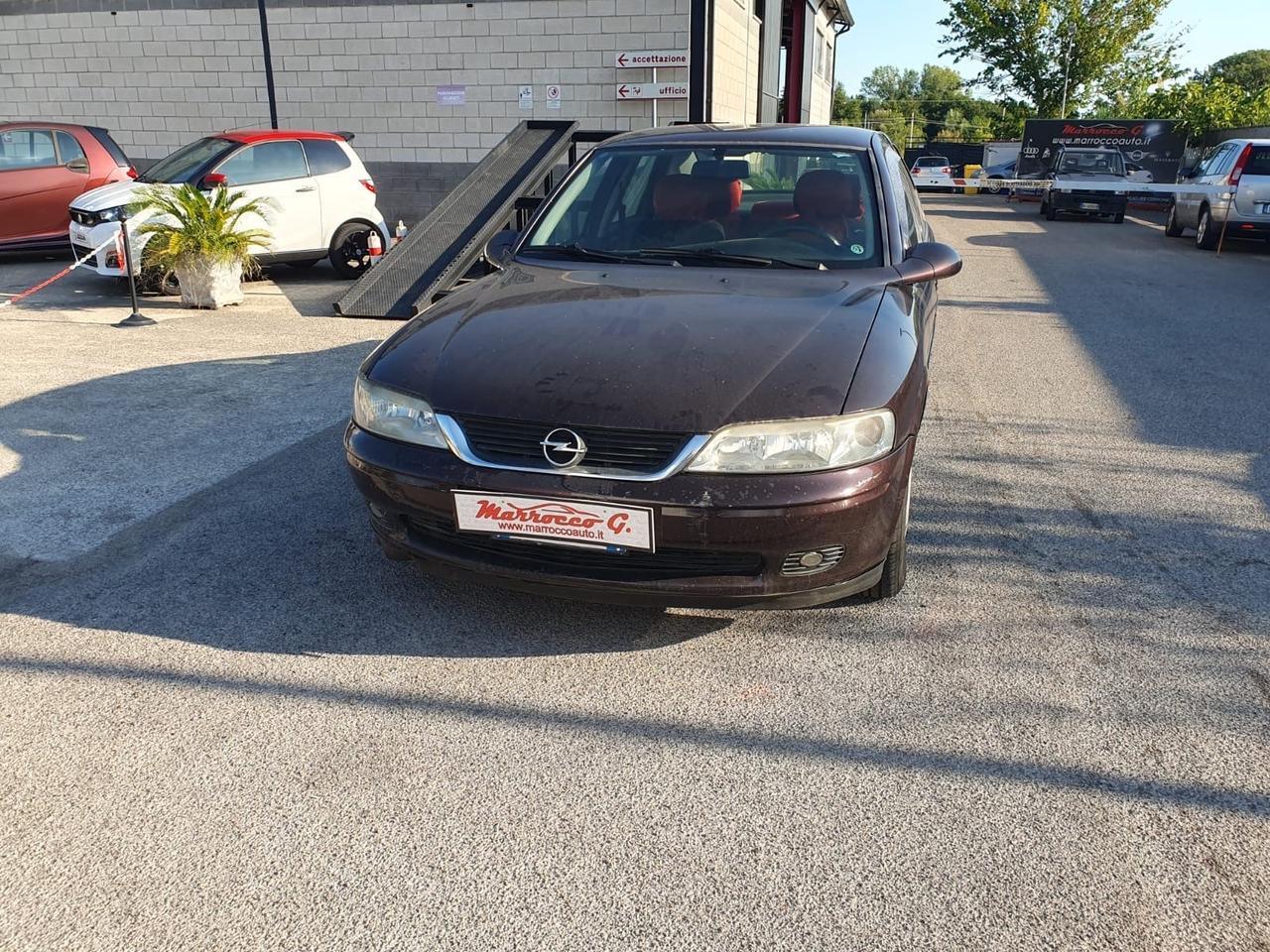 Opel Astra 1.7 CDTI 101CV 5 porte Enjoy