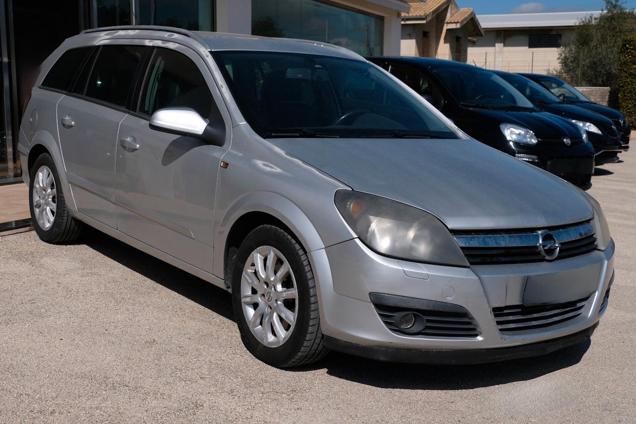 Opel Astra 1.9 CDTI 120CV
