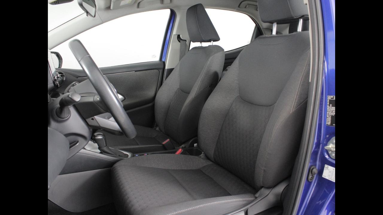 TOYOTA Yaris IV 2020 - Yaris 1.5h Trend