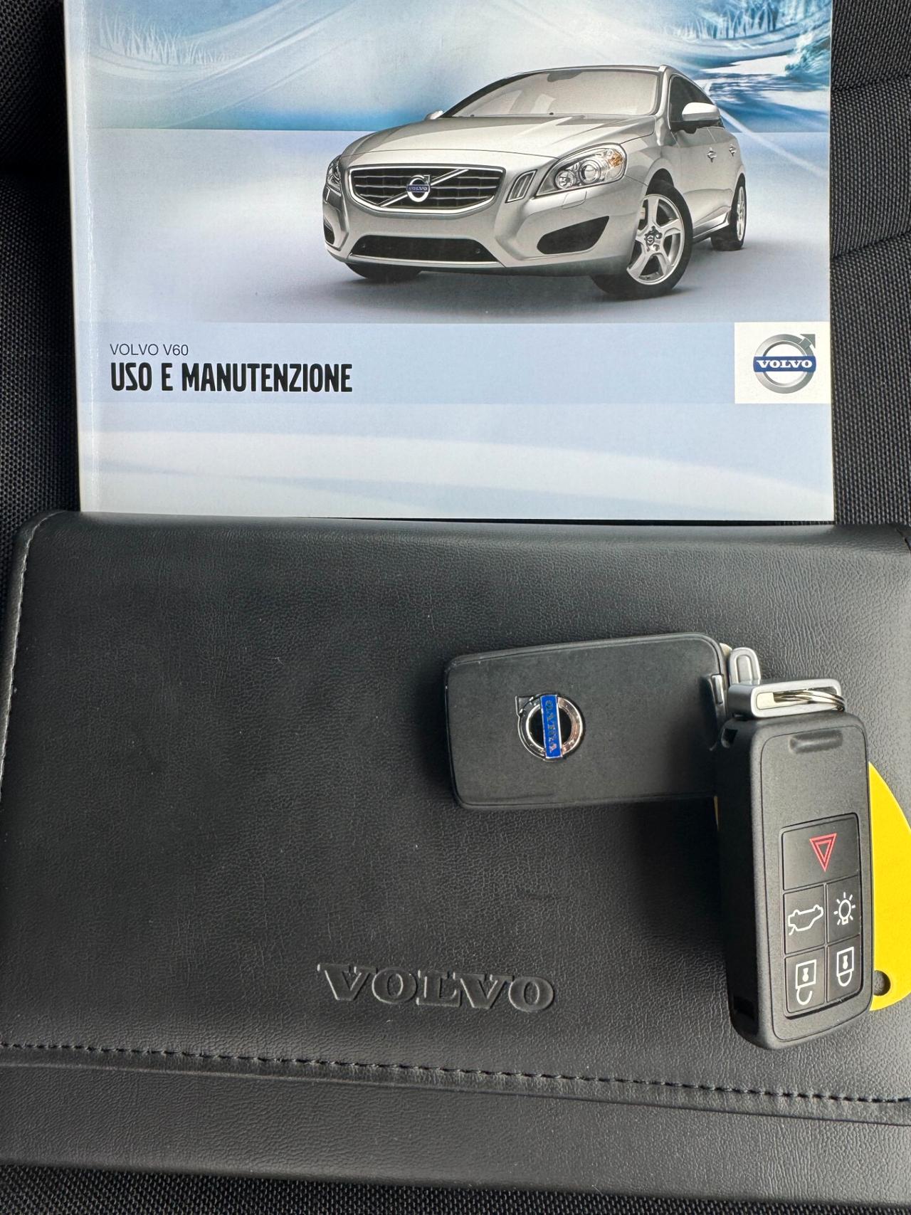 Volvo V60 T3 Momentum