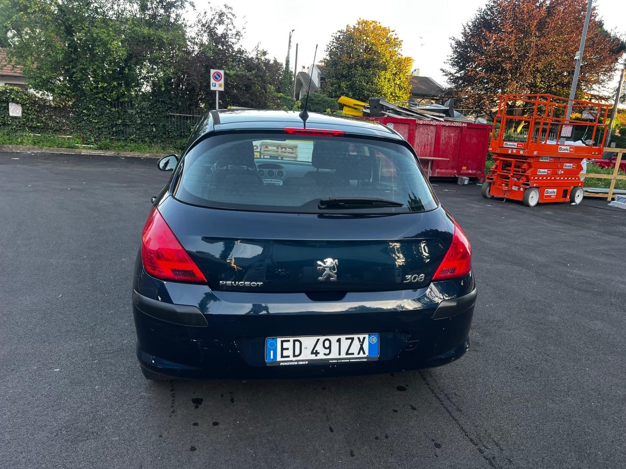 Peugeot 308 1.4 VTi 98CV 5p. Premium