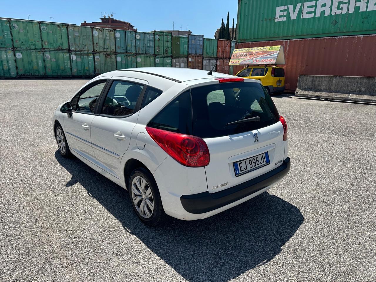 Peugeot 207 1.6 8V HDi 112CV SW Outdoor