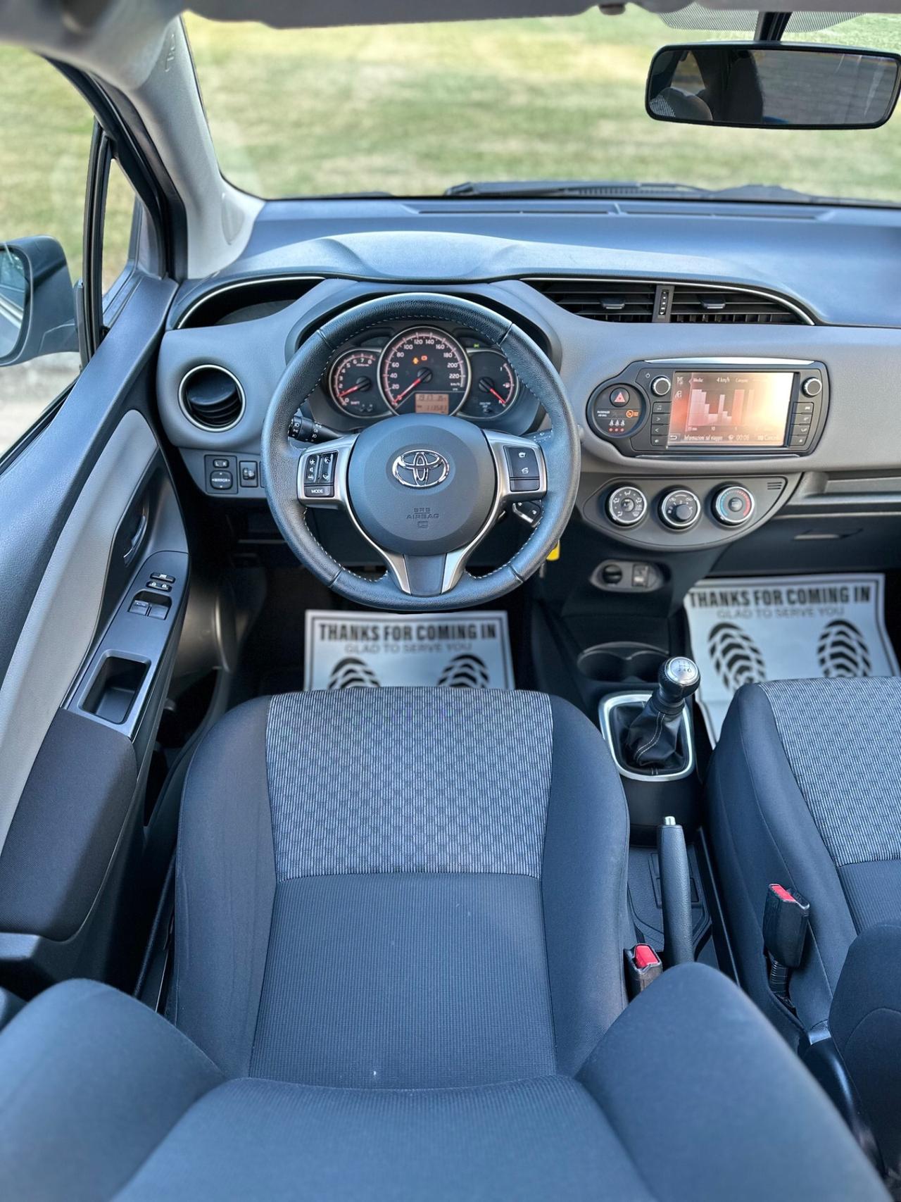 Toyota Yaris 1.0 5 porte Lounge NEOPATENTATI