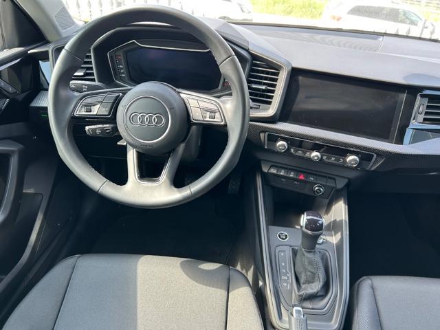 AUDI A1 allstreet 30 TFSI S tronic Identity Contrast