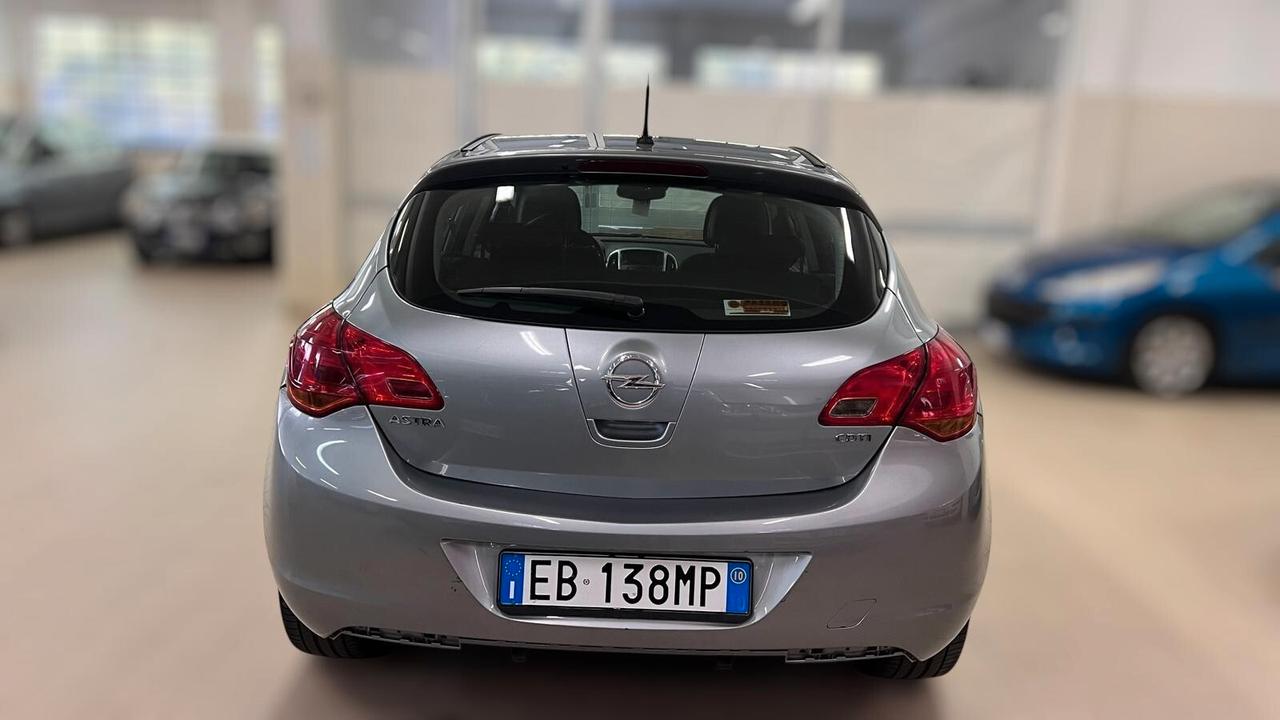 Opel Astra 1.7 CDTI 110CV 5 porte Elective Cosmo