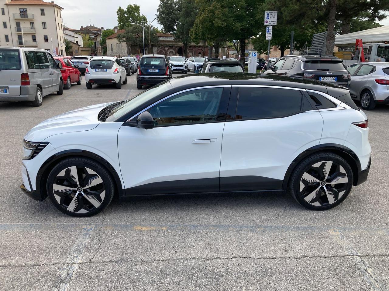 Renault Megane Mégane E-TECH EV60 op #6663