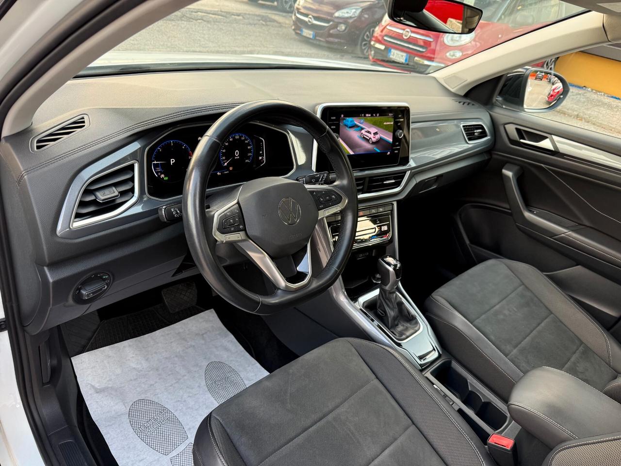 "DA VETRINA" Volkswagen T-Roc 2.0 TDI 150 CV DSG Style