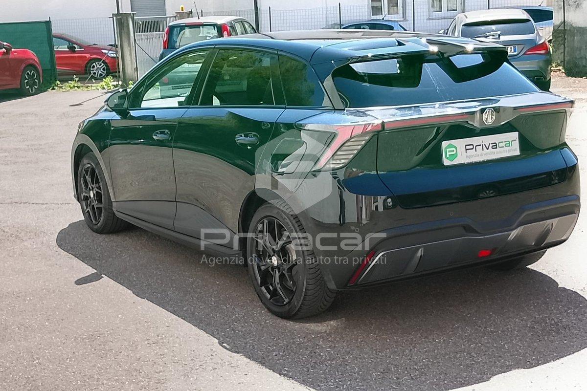 MG MG4 Luxury 64 KWh