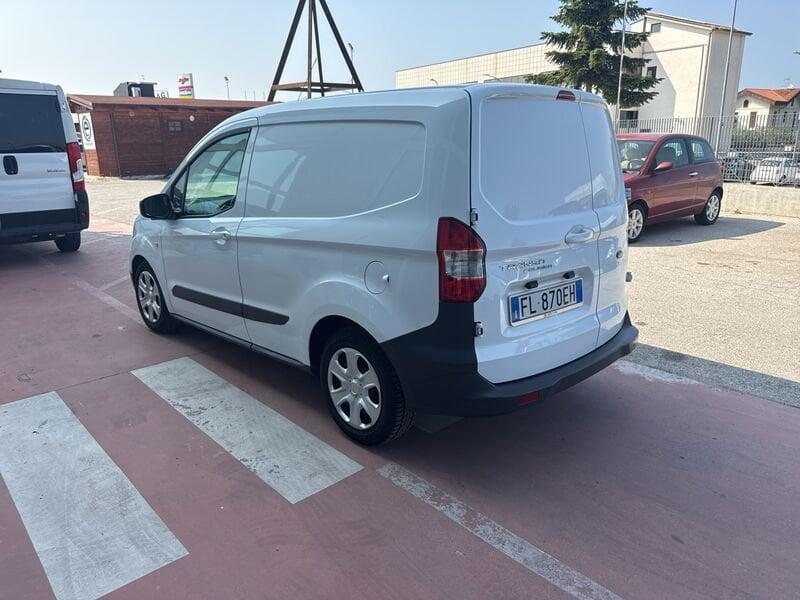 Ford Transit Courier 1.5 TDCi 75CV Van Trend