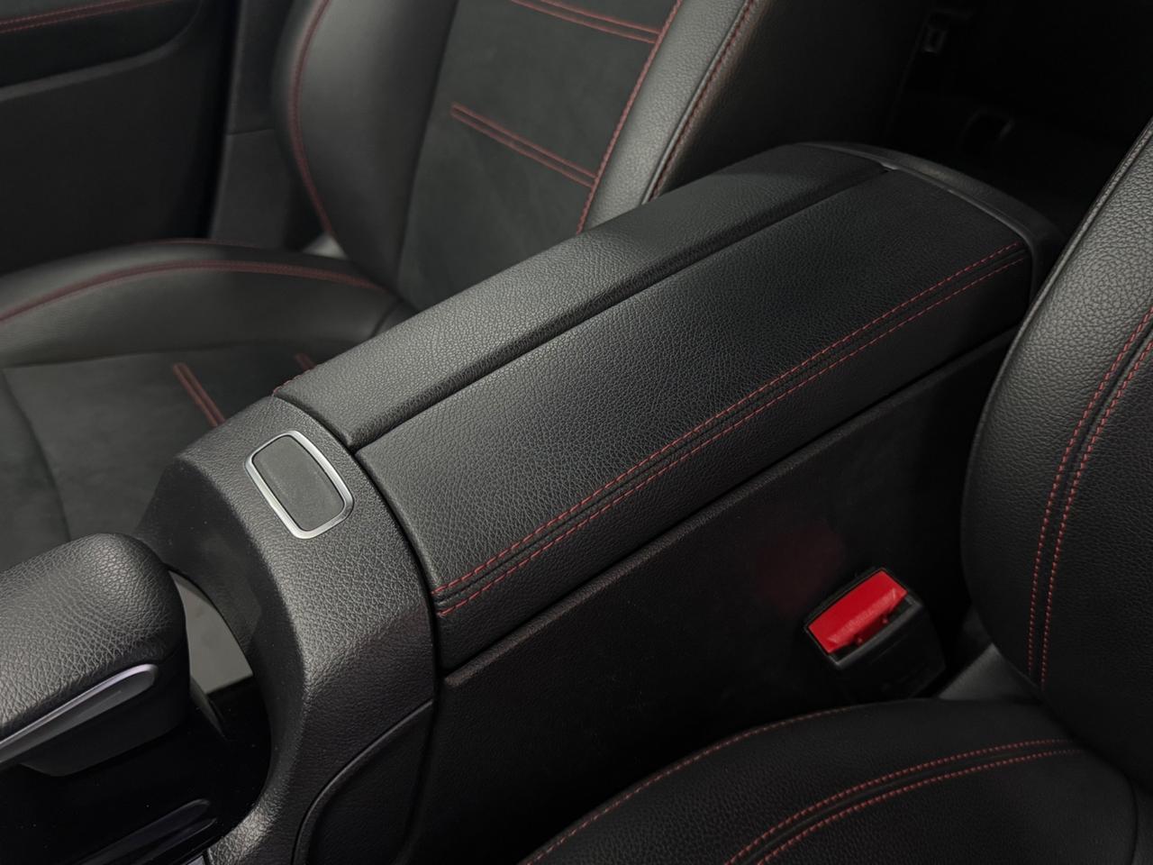 Mercedes-benz GLA 200d 4Matic Premium Amg