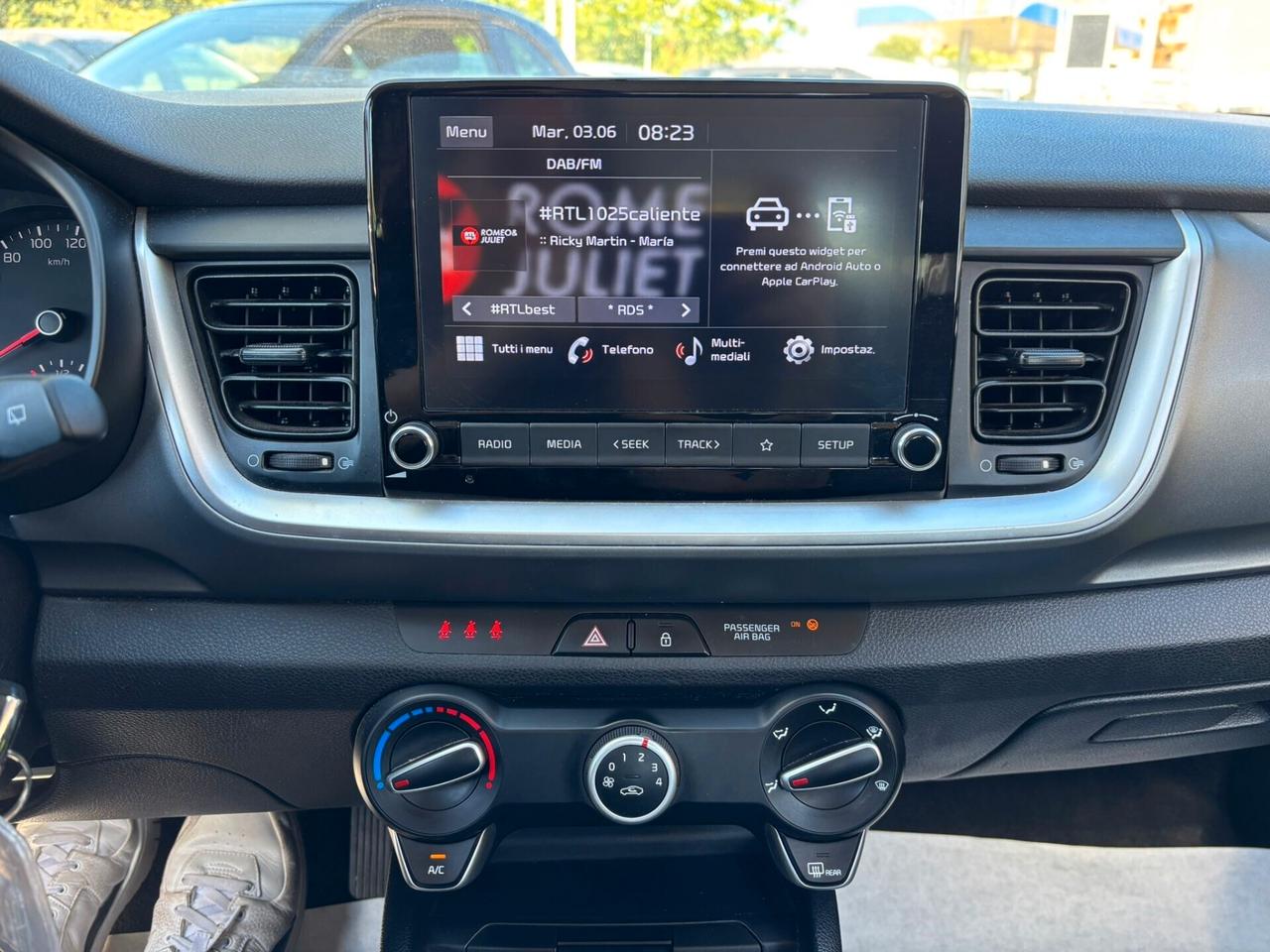 KIA STONIC 1.2 DPI - 2022