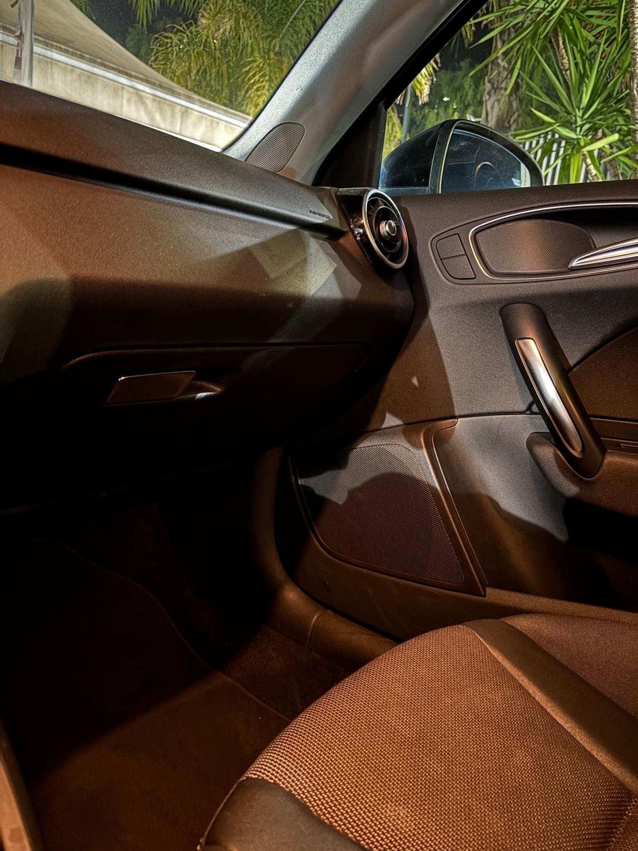 Audi A1 1.6 TDI 105 CV Ambition