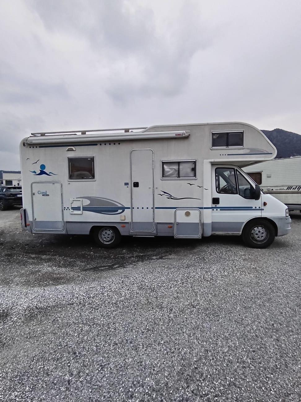 MANSARDATO adria CORAL del 2005 in saldo 733