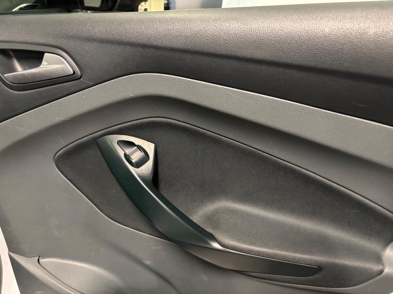 Ford C-Max 2.0 TDCi 115CV AUTOMATICA Titanium