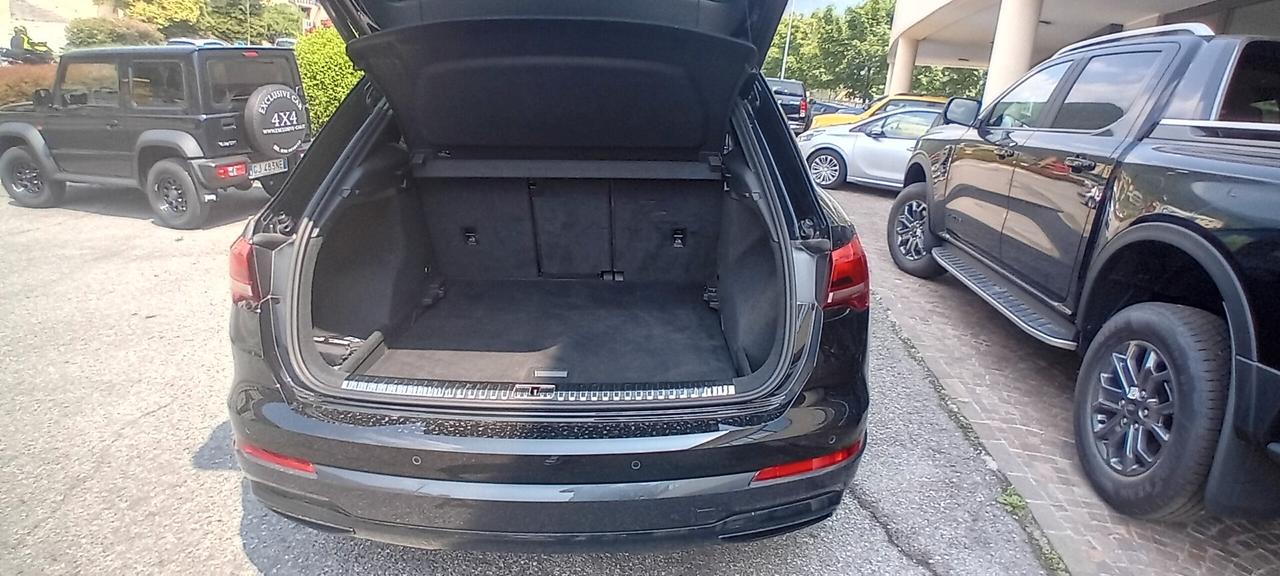 Audi Q3 35 TDI S tronic Business Advanced