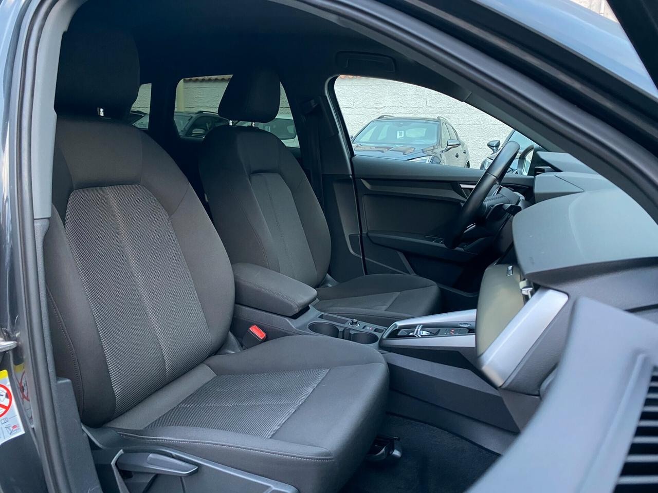 Audi A3 SPB Business 2.0 TDI 150CV s-tronic 35