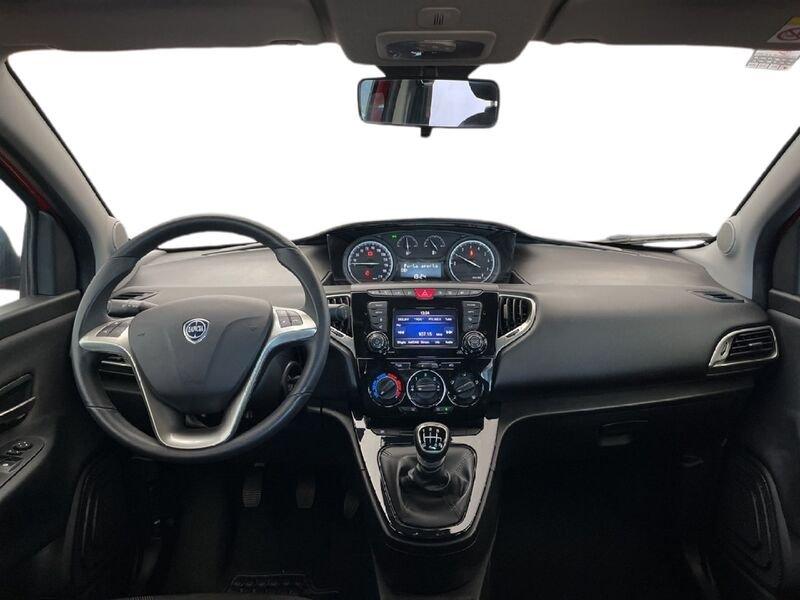 Lancia Ypsilon III 2015 1.0 hybrid Gold s&s 70cv