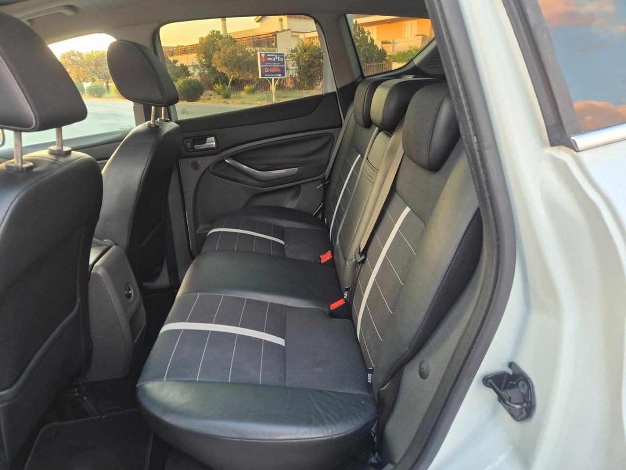 Ford Kuga 2.0 TDCi 163 CV 4WD Powersh.Titanium DPF