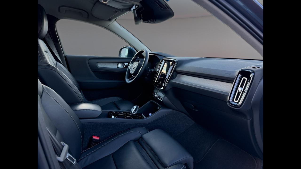 VOLVO XC40 - XC40 1.5 t4 phev Inscription auto my21