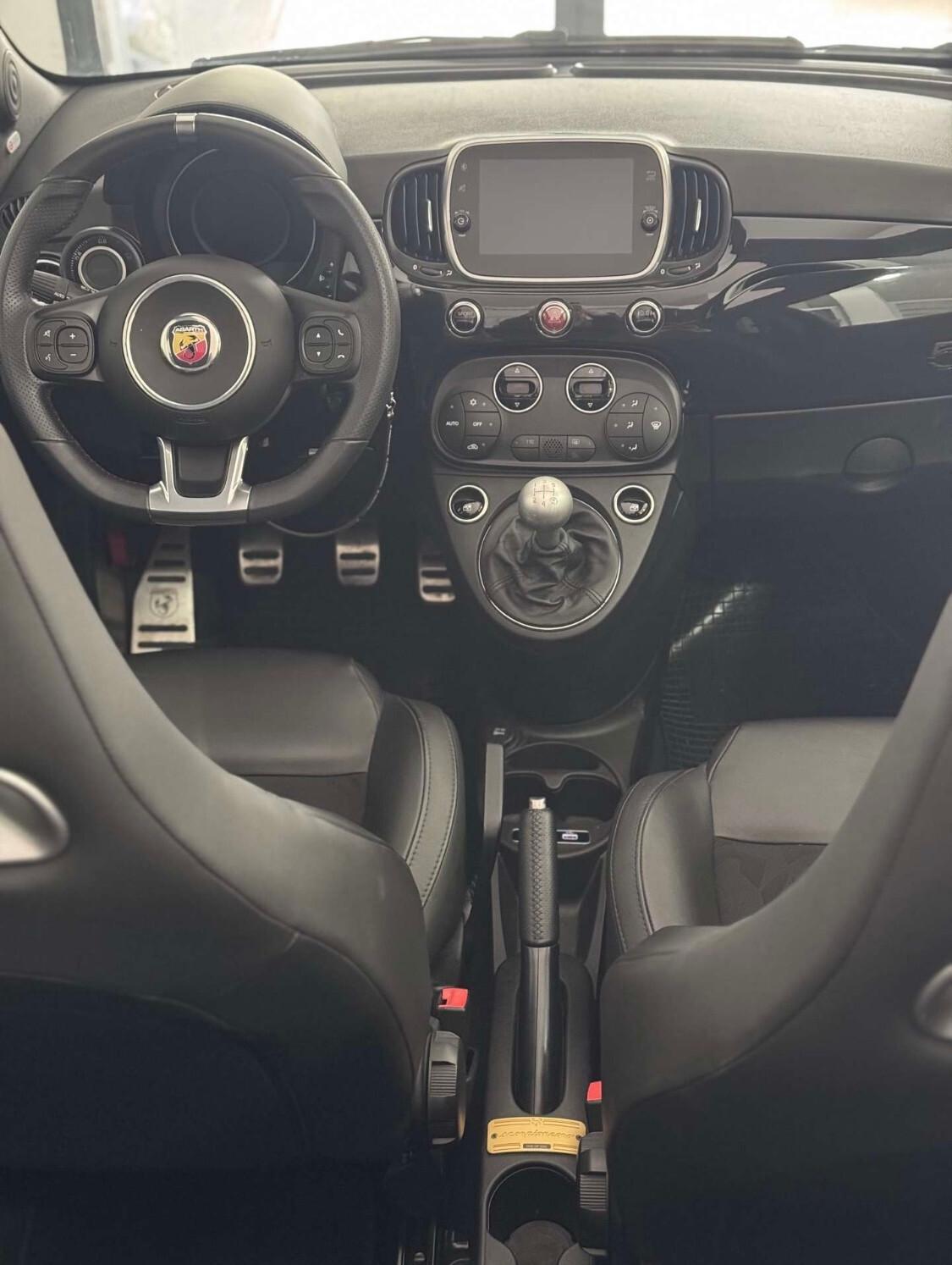 Abarth 595 C 1.4 Turbo T-Jet 165 CV Turismo