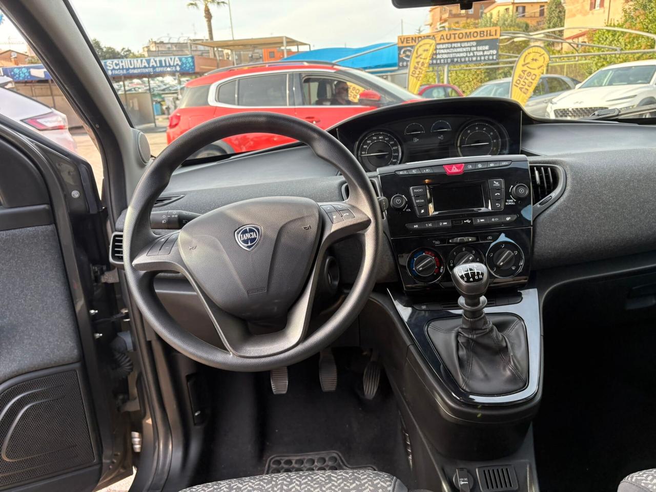 Lancia Ypsilon 1.0 FireFly 5 porte S&S Hybrid Silver PROMO FINANZIAMENTO